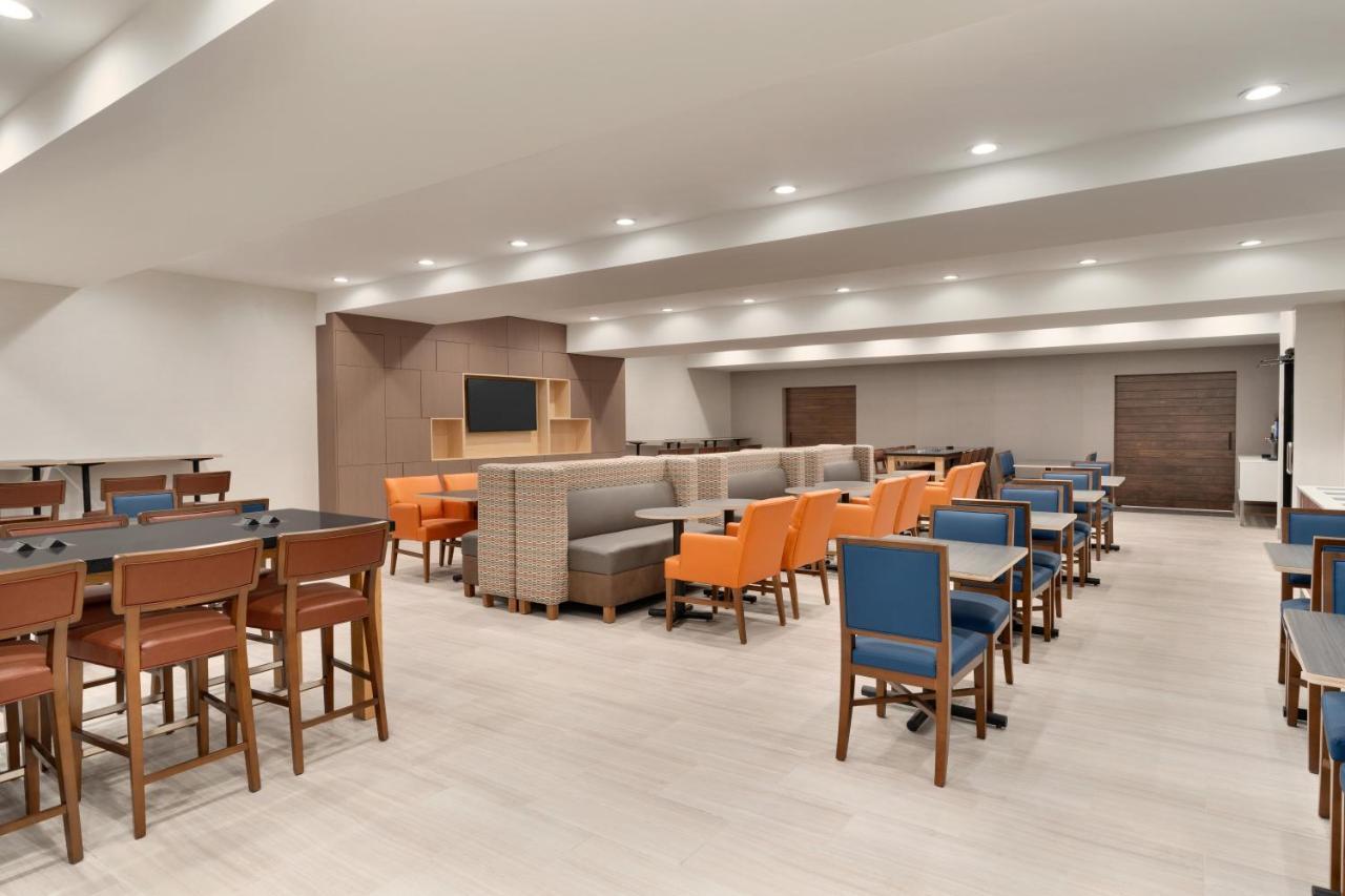 Holiday Inn Express - Jamaica - Jfk Airtrain - Nyc By Ihg Нью-Йорк Экстерьер фото