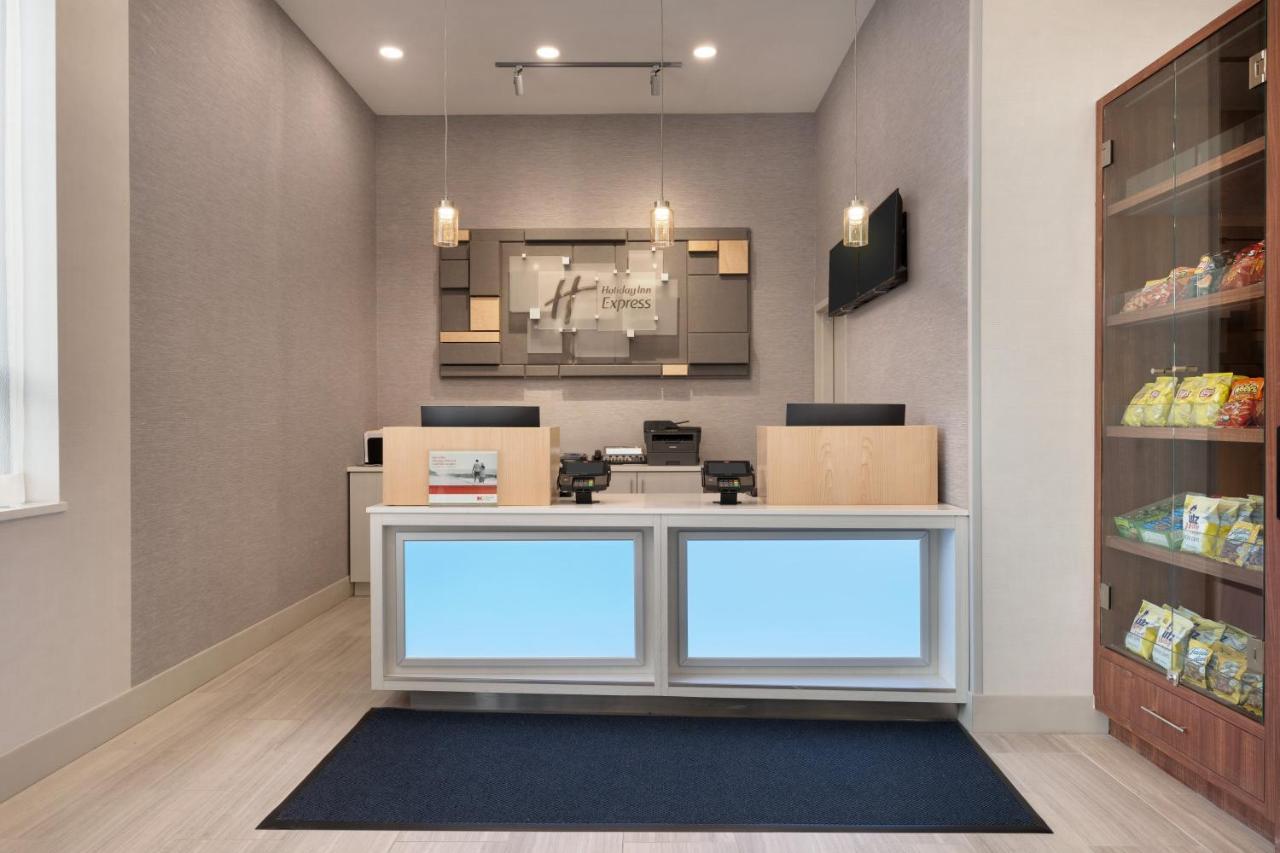 Holiday Inn Express - Jamaica - Jfk Airtrain - Nyc By Ihg Нью-Йорк Экстерьер фото