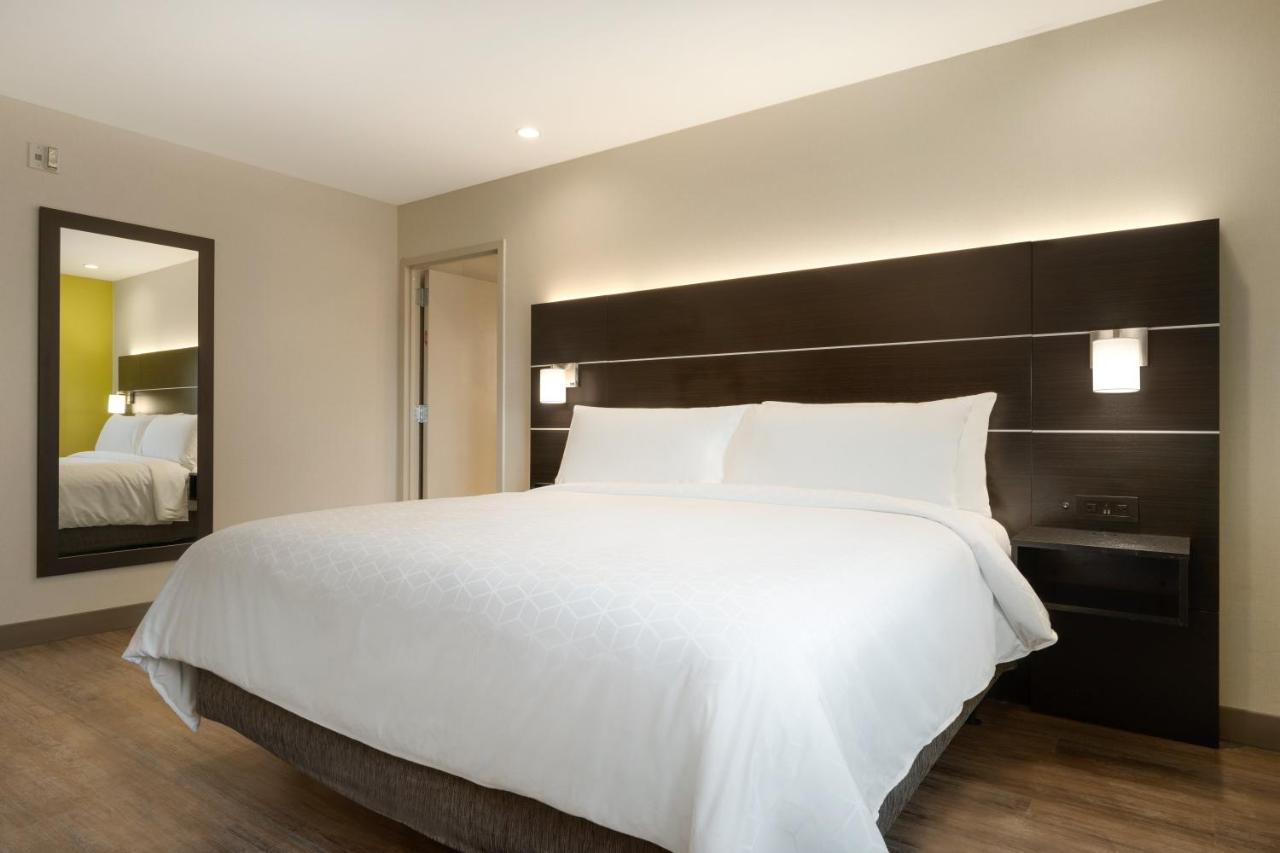 Holiday Inn Express - Jamaica - Jfk Airtrain - Nyc By Ihg Нью-Йорк Экстерьер фото